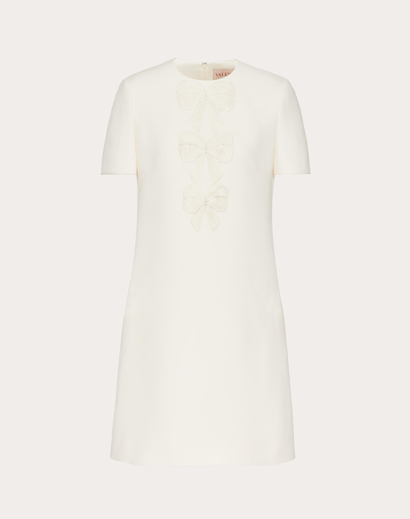 EMBROIDERED CREPE의 특징 - 1