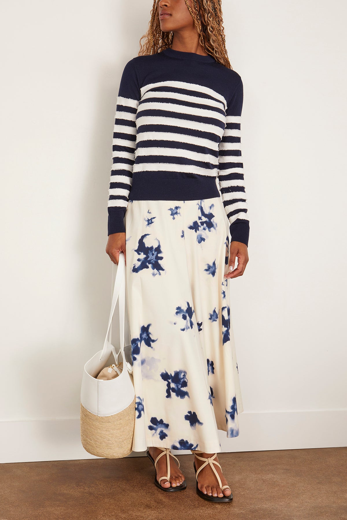 Varda Skirt in Berry Blue Flowers - 2