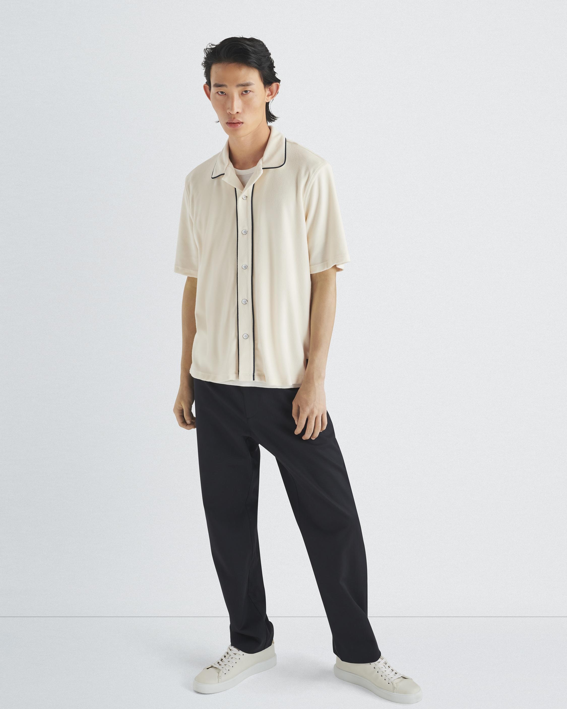 Avery Toweling Shirt
Classic Fit Button Down - 6