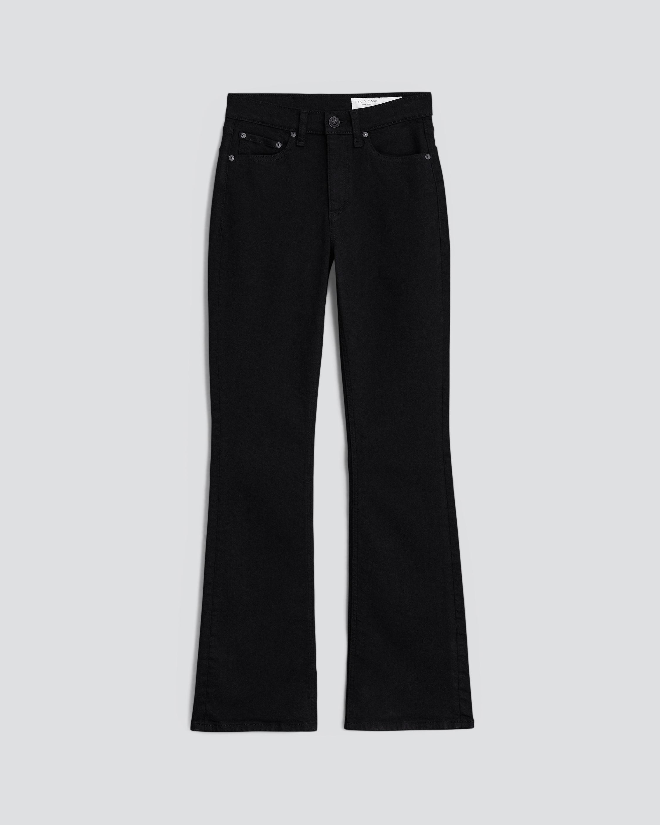 Peyton Bootcut - Black
Mid-Rise Stretch Jean - 1