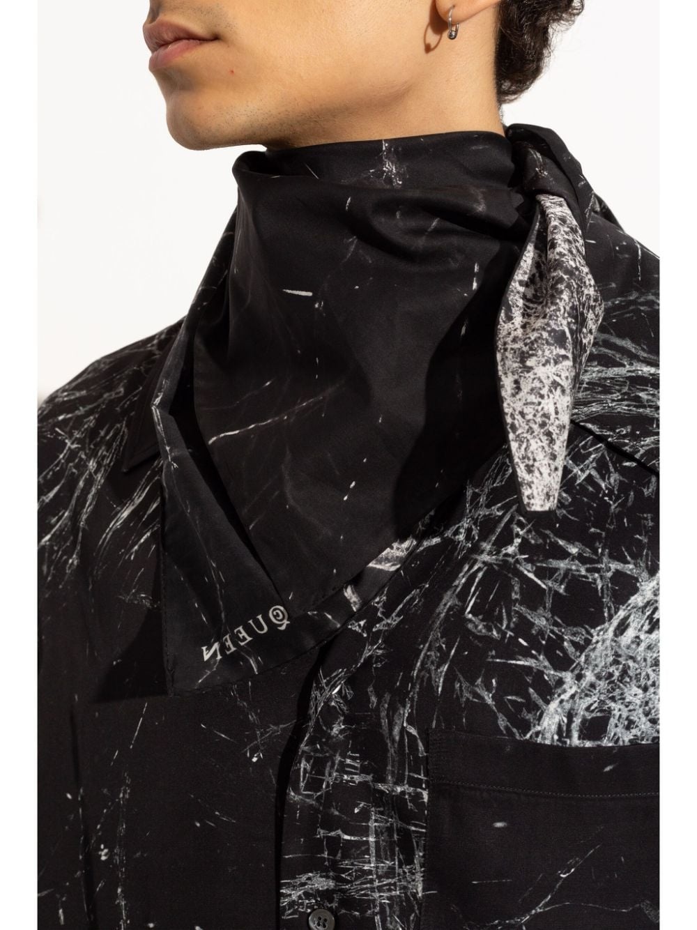 Alexander McQueen Smashed Screen scarf | REVERSIBLE