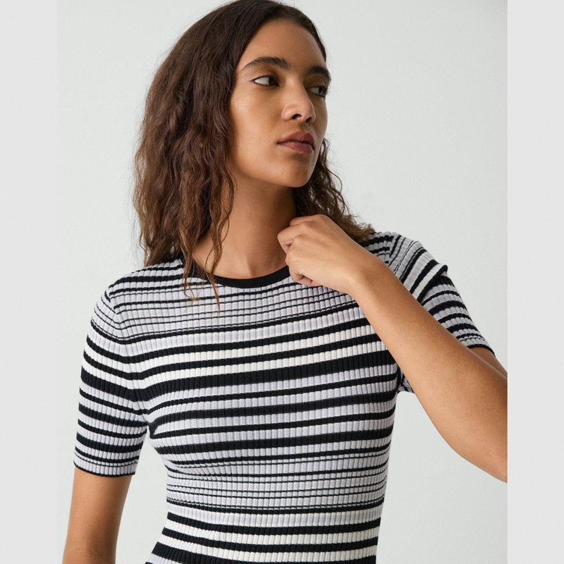 Ribbed Short-Sleeve Sweater in Regal Wool 5