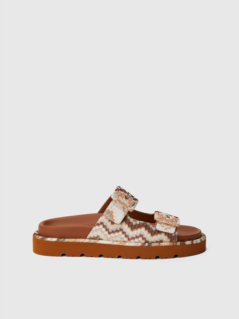 Sandal with double zigzag strap and buckle - 1