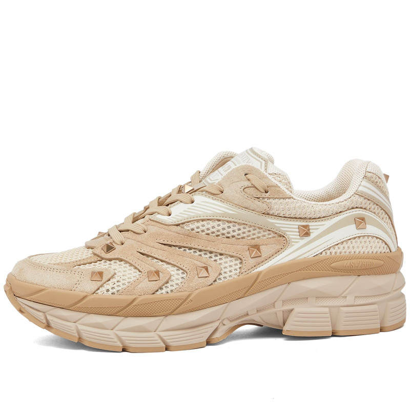 Valentino Valentino Chunky Sneaker outlook