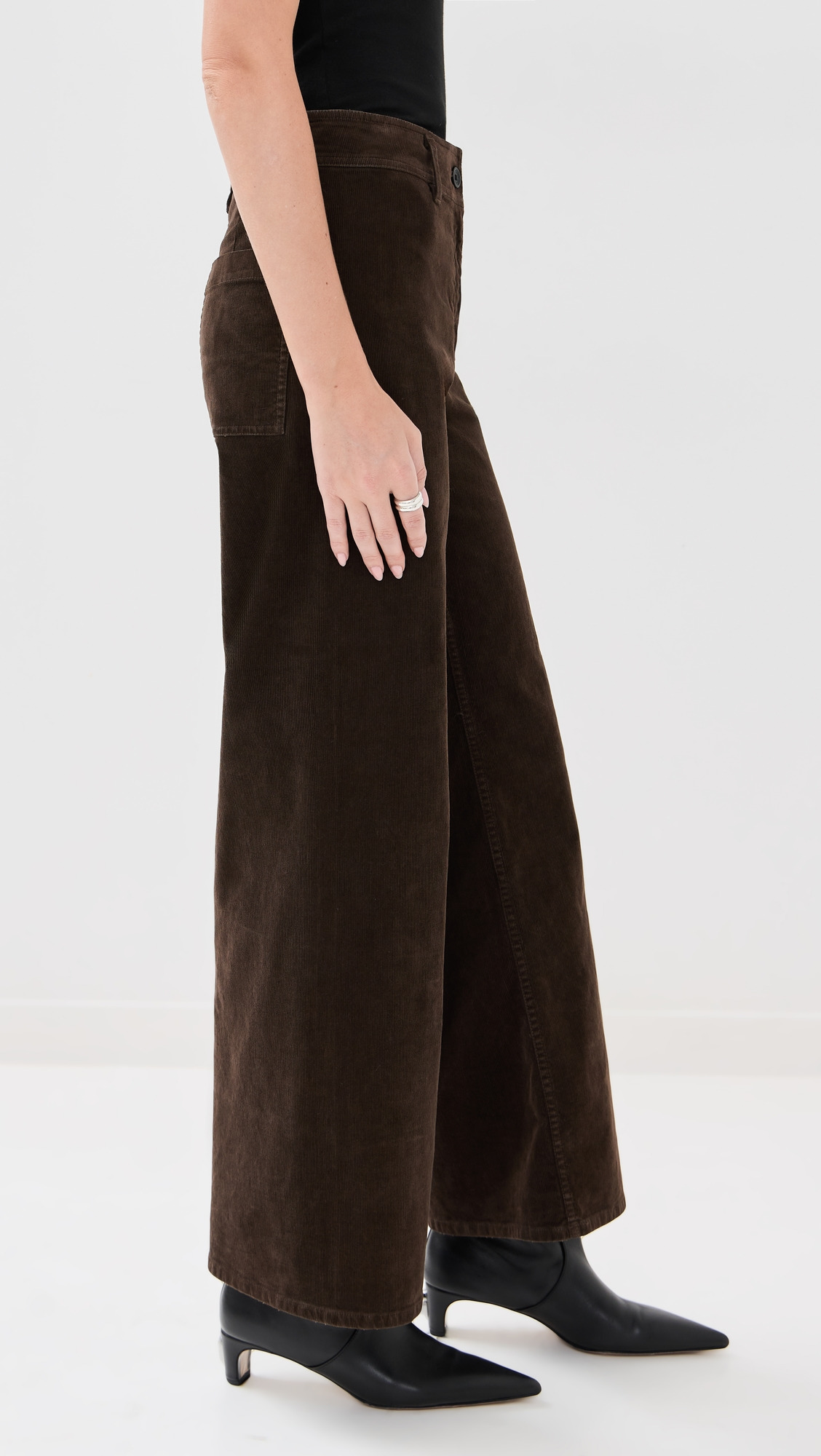 Megan Pants - 3