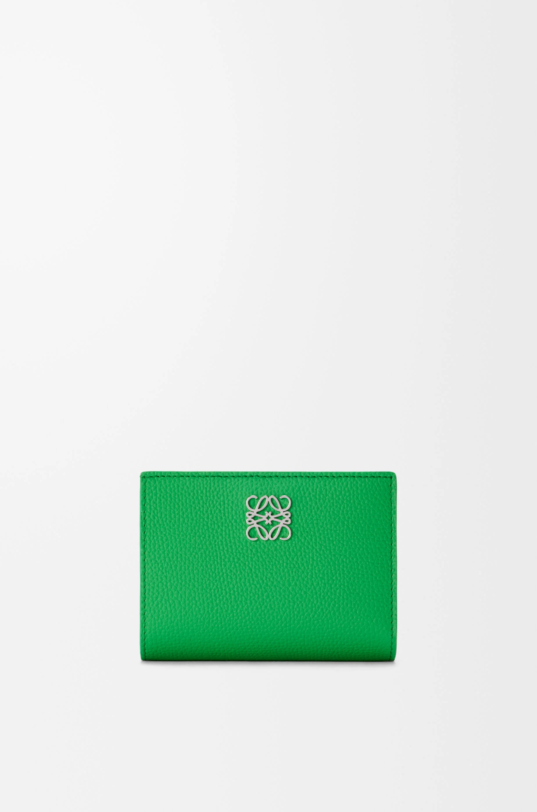 Anagram compact wallet in pebble grained calfskin - 1