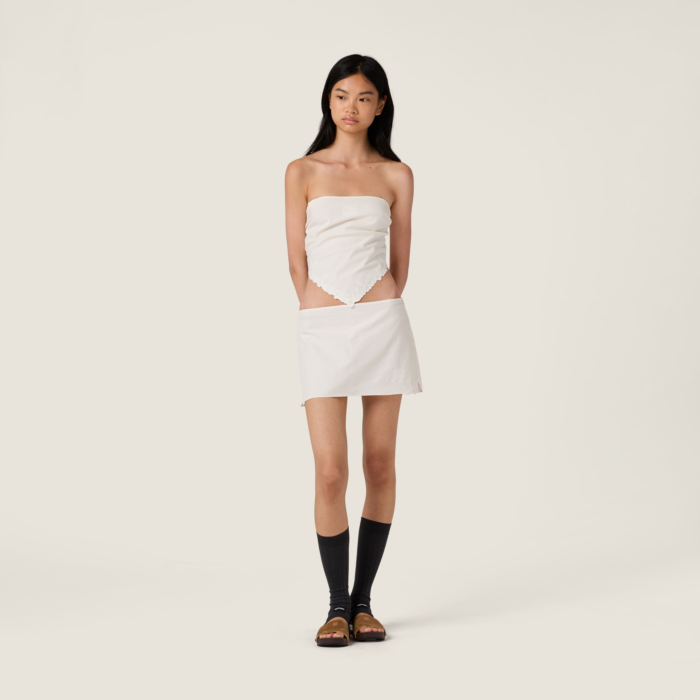 Embroidered slubbed canvas miniskirt - 2