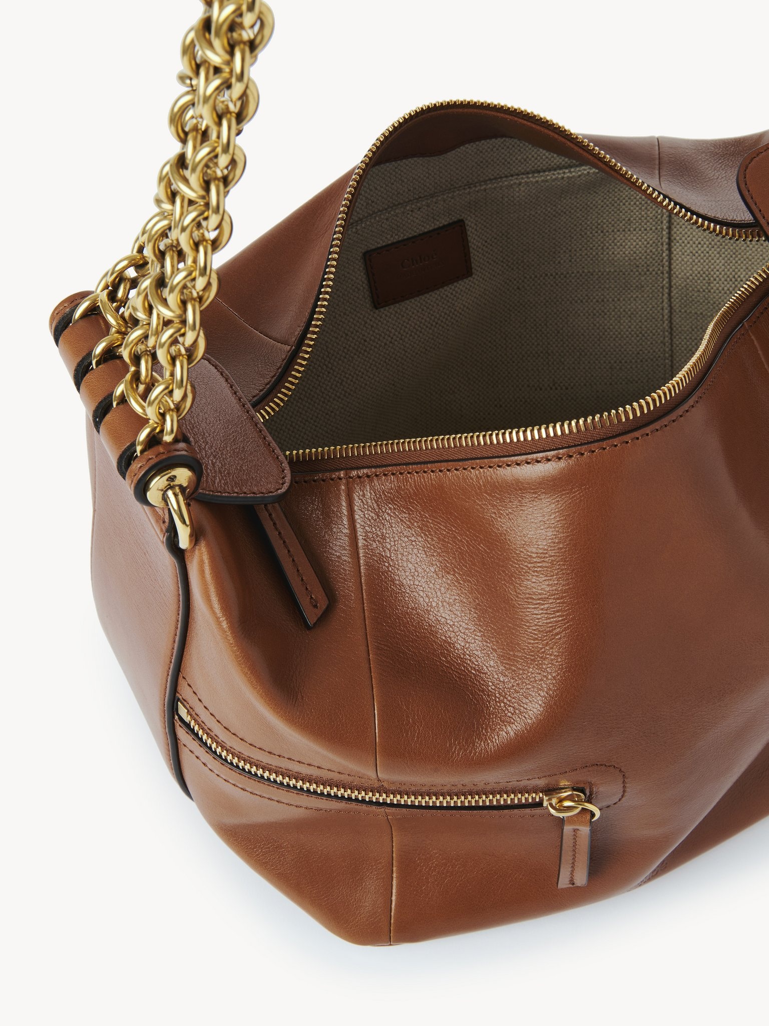 CAMERA CHAIN BAG IN SHINY LEATHER - 5