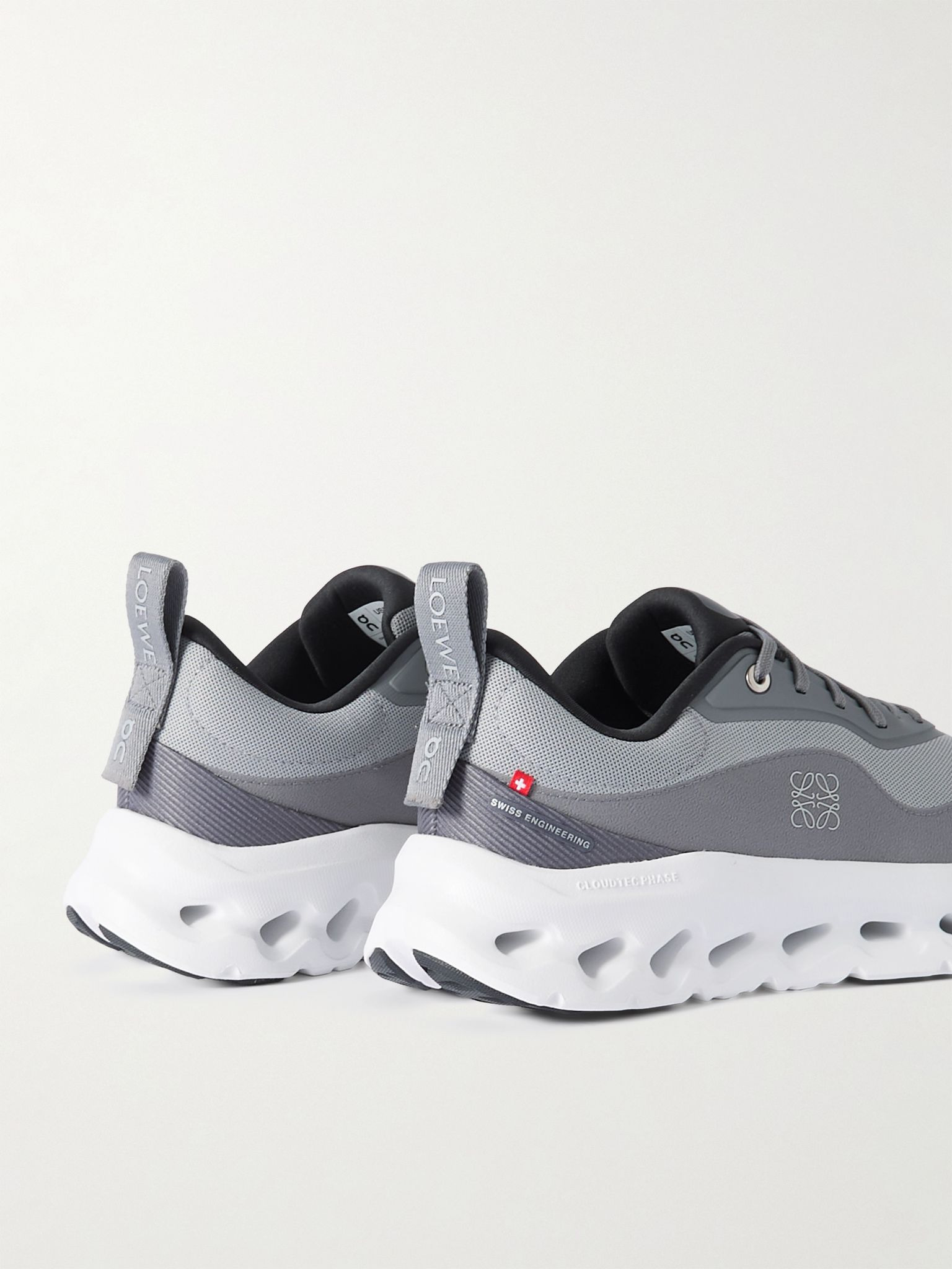 + ON Cloudtilt 2.0 Stretch-Knit Sneakers Gray - 5