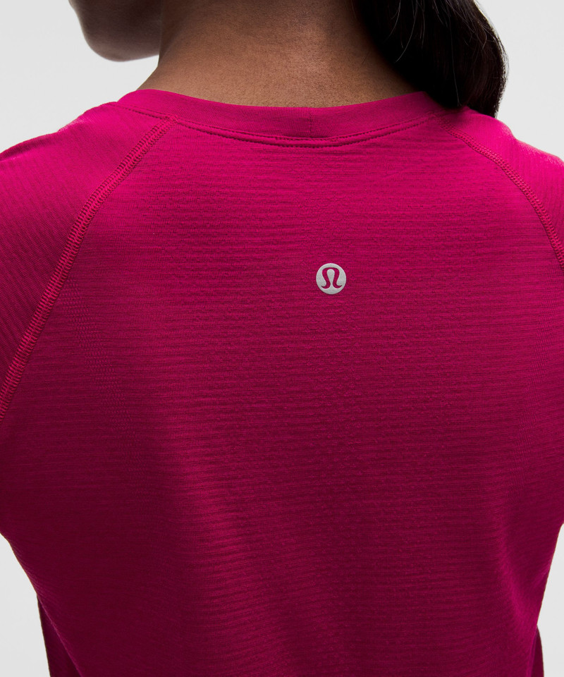 Swiftly Tech Short-Sleeve Shirt 2.0 *Hip Length 5