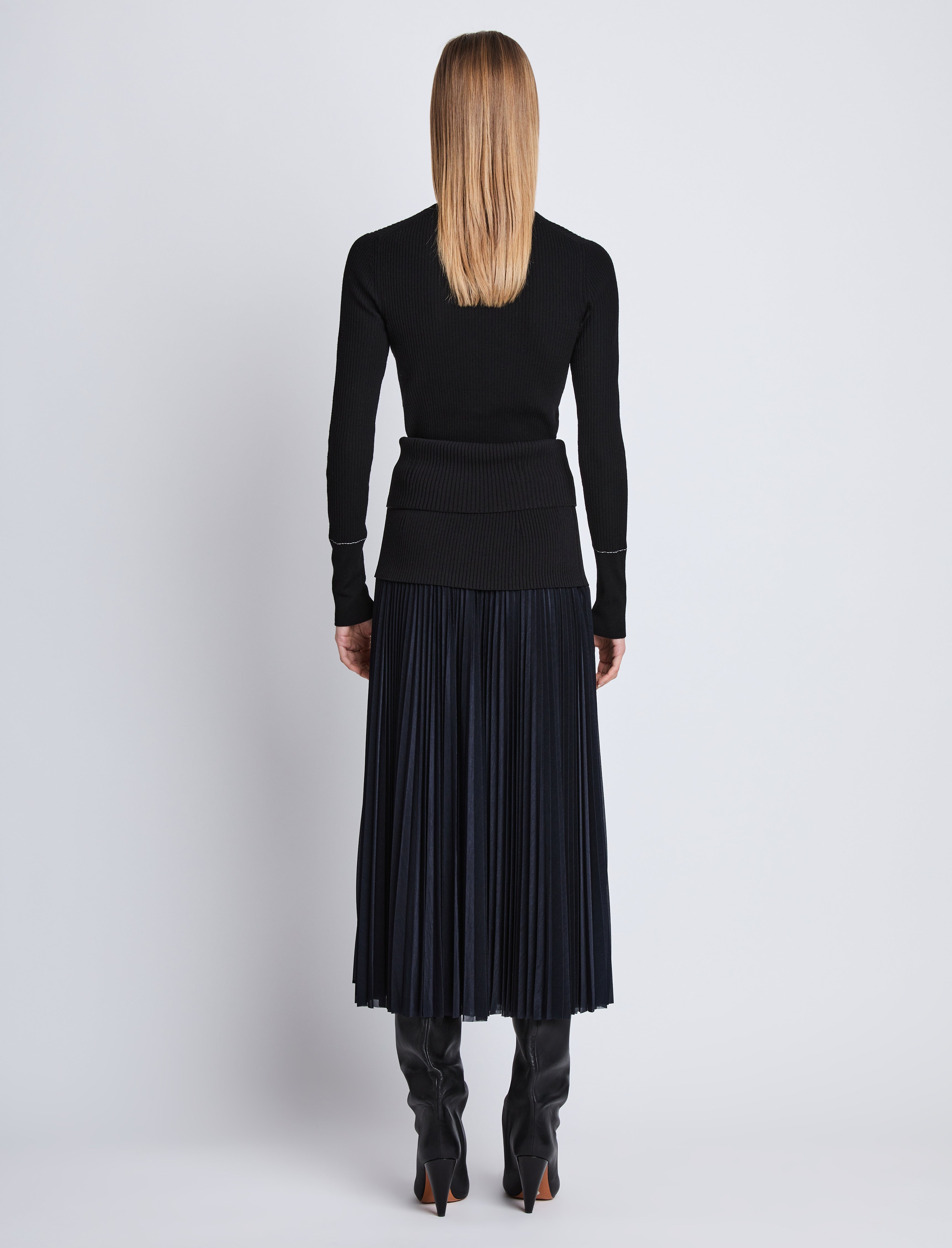 Agnes Henley Sweater in Superfine Wool Merino - 5