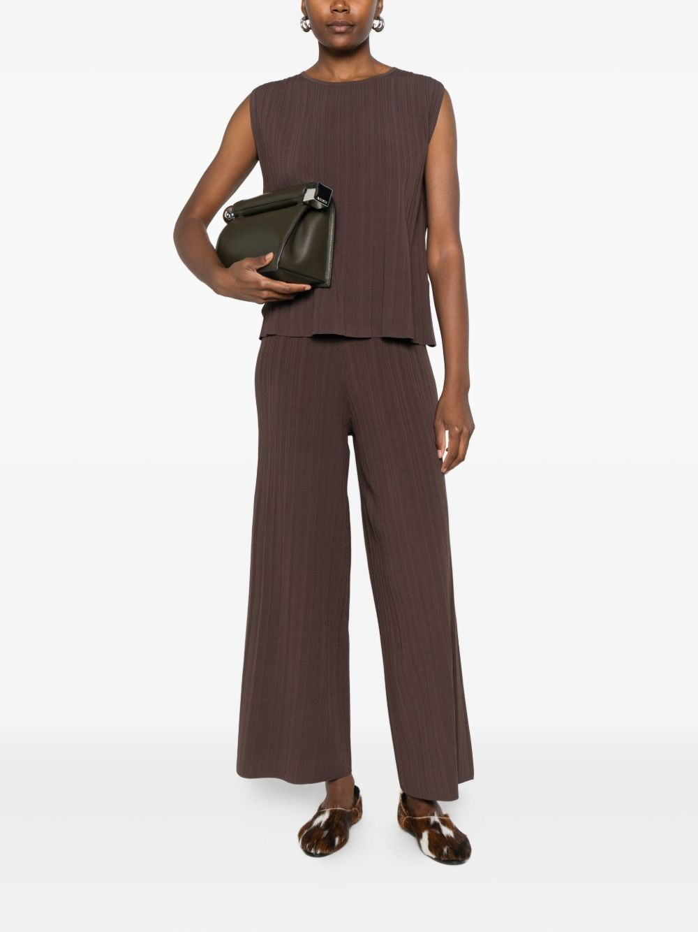 pleated sleeveless top - 2