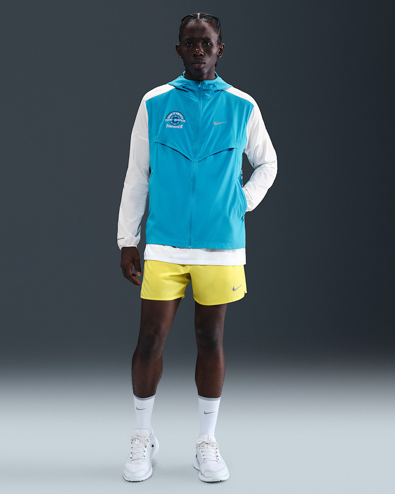 Nike Impossibly Light Men's Hooded Running Jacket 4