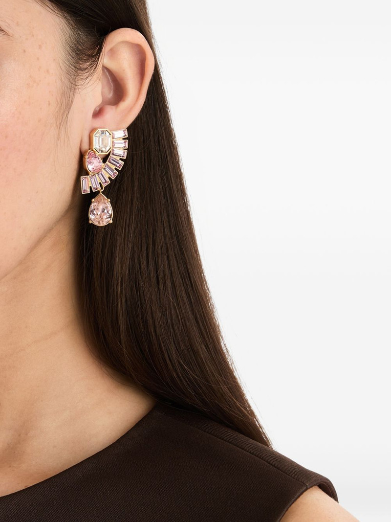 Oscar de la Renta fan earrings outlook