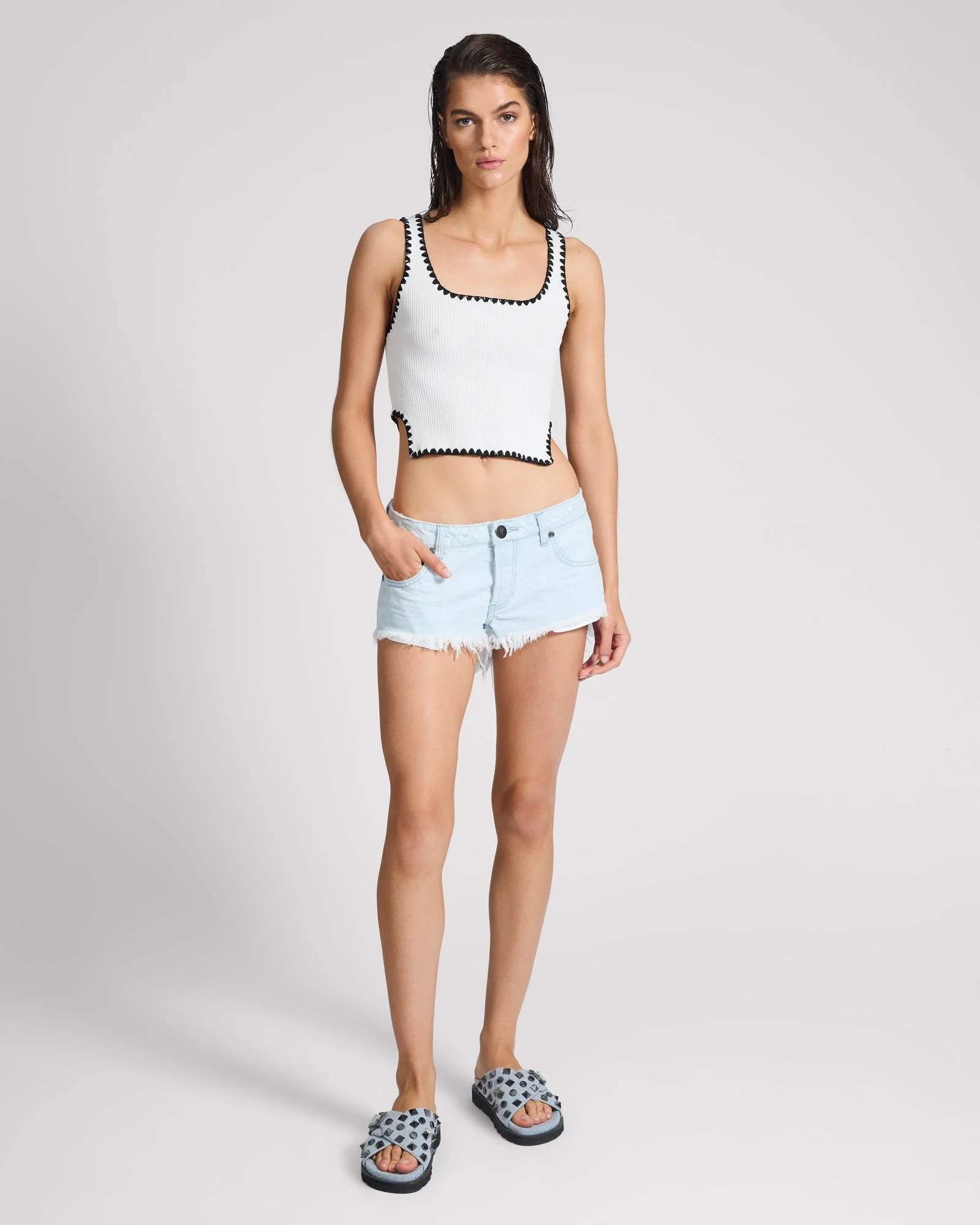 Bonitas Low Waist Denim Shorts - Xanthe Light Blue - 1