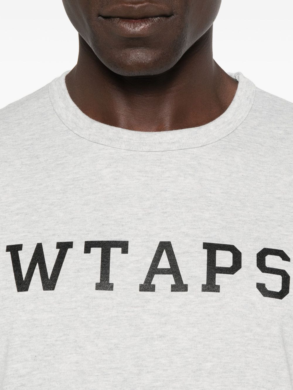 logo-print T-shirt - 4
