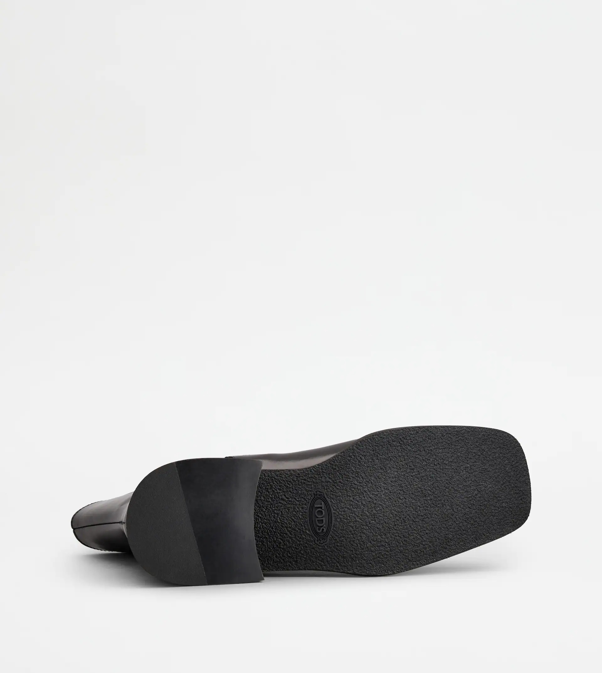 TOD'S CHELSEA BOOTS IN LEATHER - BLACK - 6