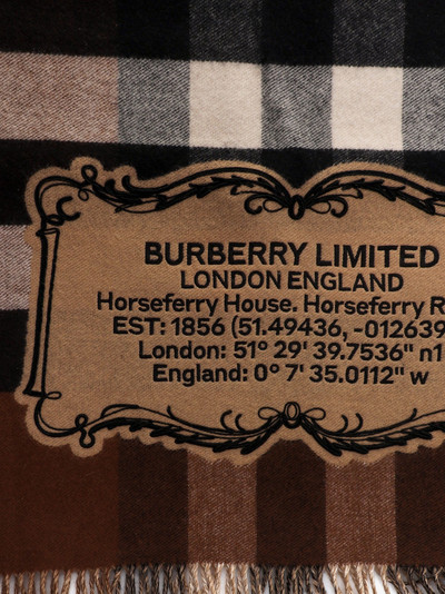 Burberry SCARF outlook