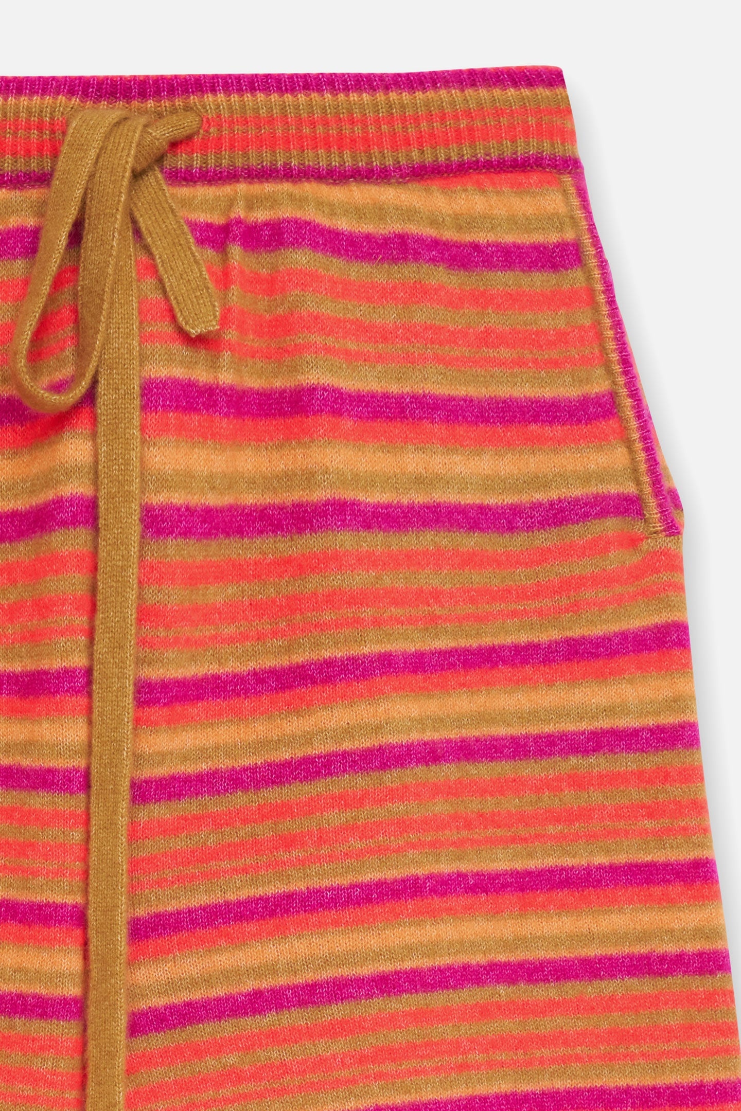 PLANAR STRIPE SHORT - 4