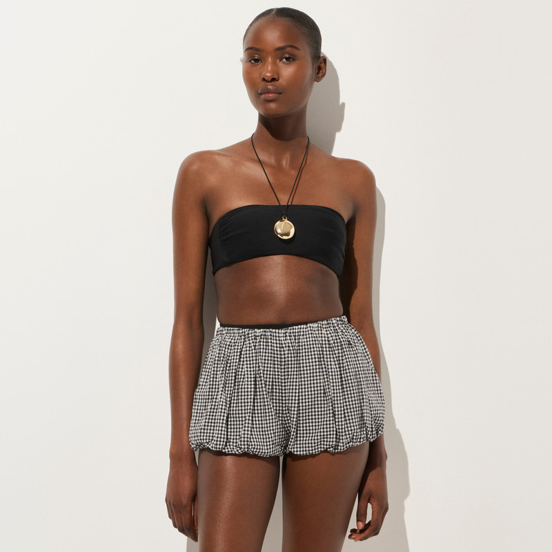 Bubble-hem beach short in gingham 3