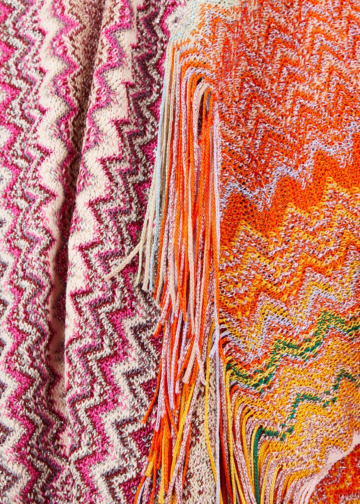Zigzag-intarsia metallic-knit shawl - 5