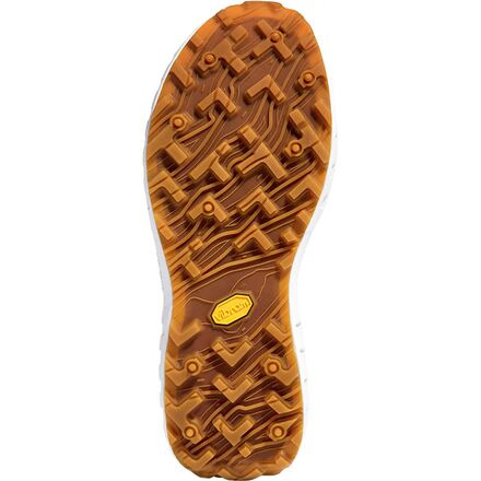 001 Shoe - Women's - 3