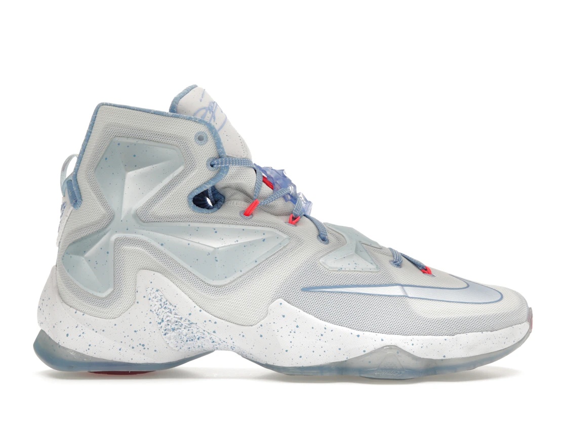 Nike LeBron 13 Christmas - 1