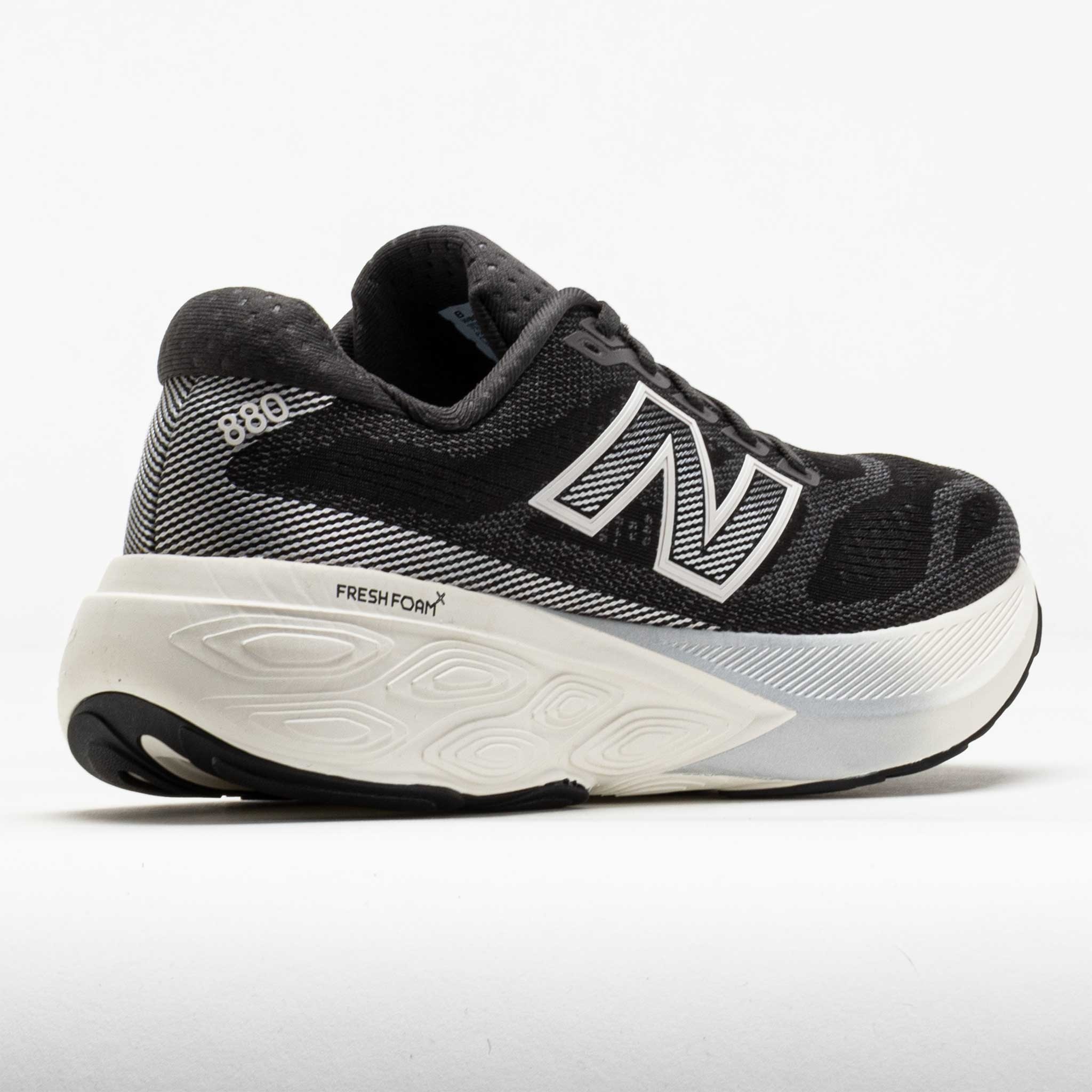 New Balance Fresh Foam X 880v15 Women's Black Cement/Sea Salt/Silver - 6