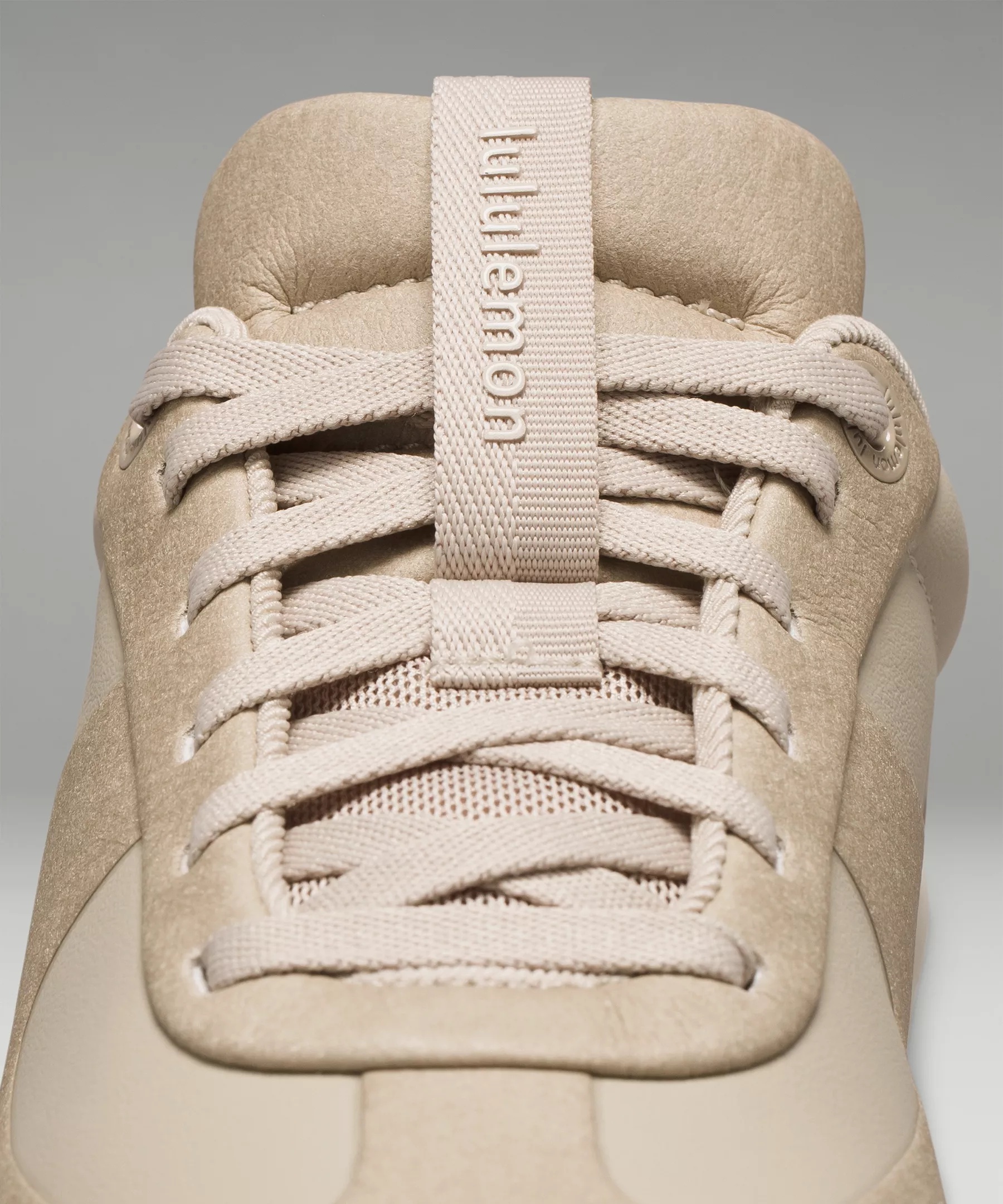 cityverse Women's Sneaker - 10