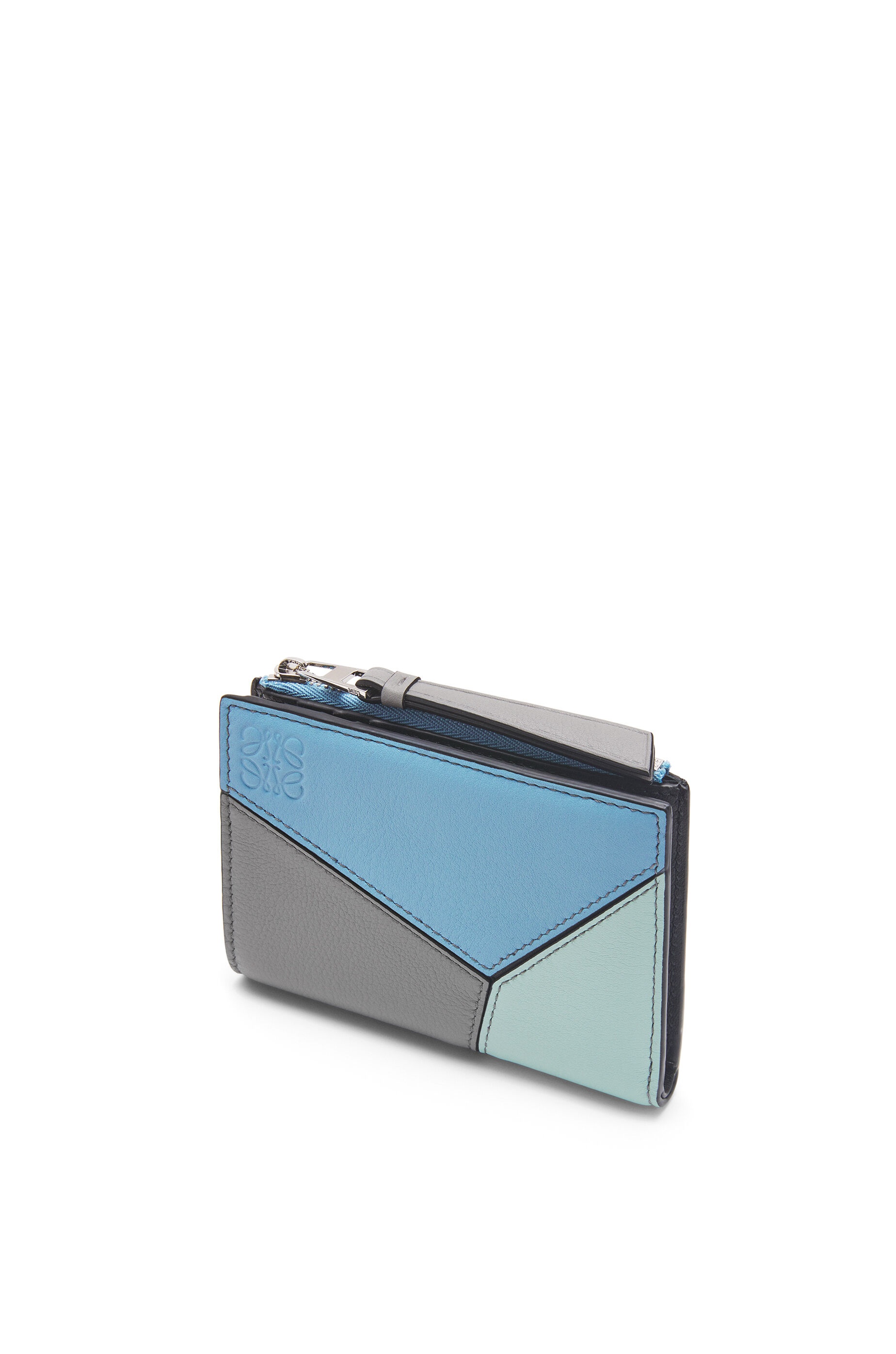 Puzzle compact wallet in classic calfskin - 3