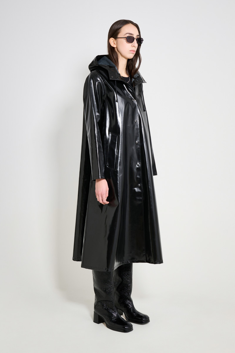 Stutterheim Mosebacke Long Opal Raincoat Black outlook
