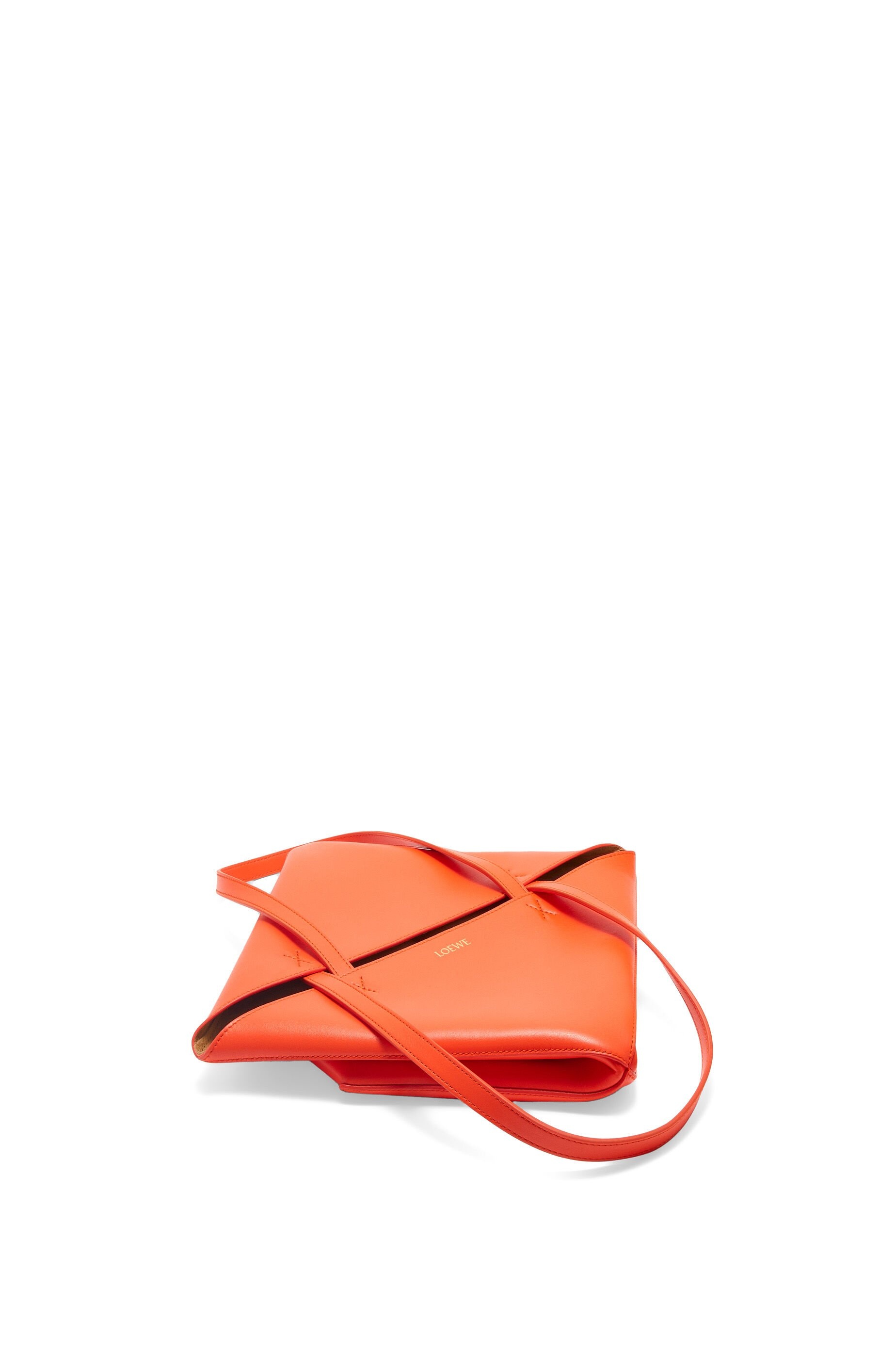 Puzzle Fold Tote in shiny calfskin - 5