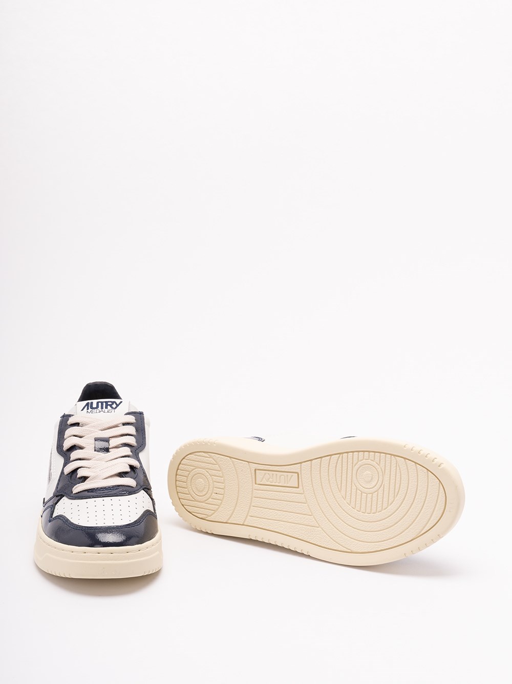 `Medalist` Low-Top Sneakers - 4