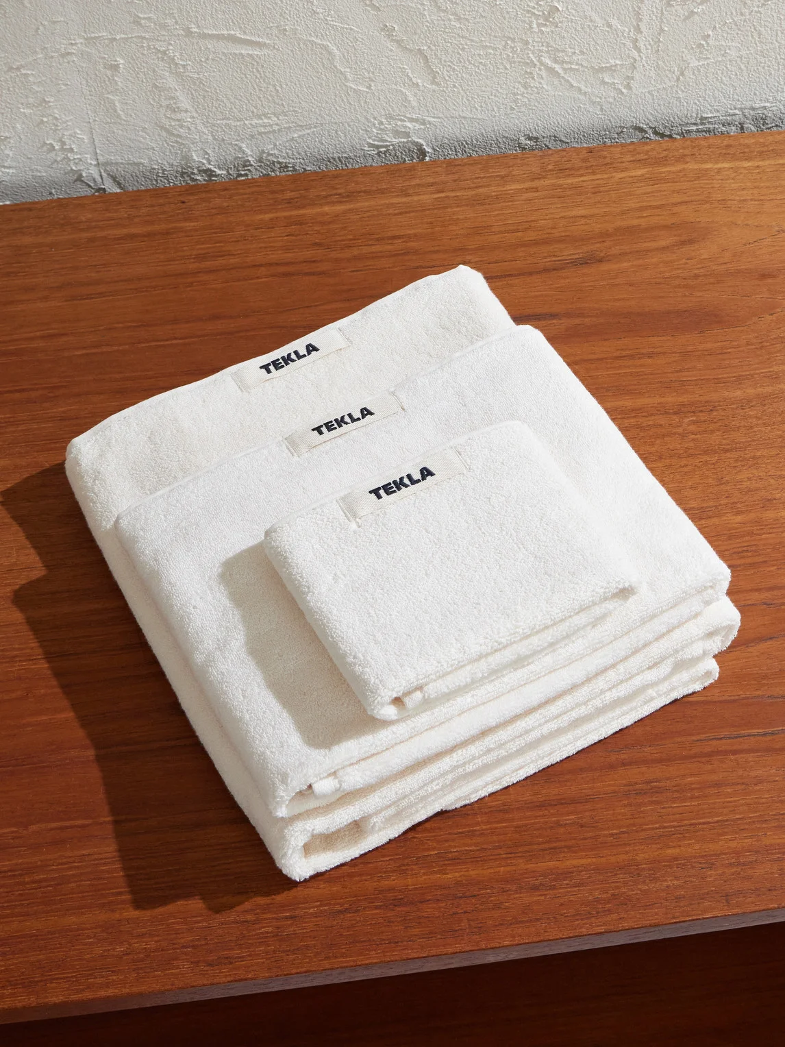 Set of Three Logo-Appliquéd Organic Cotton-Terry Towels - 1