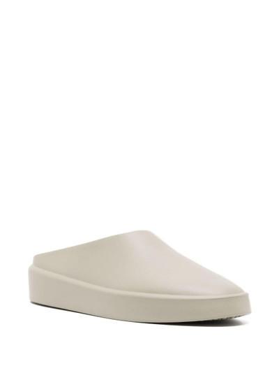 Fear of God The California slip-on sandals outlook