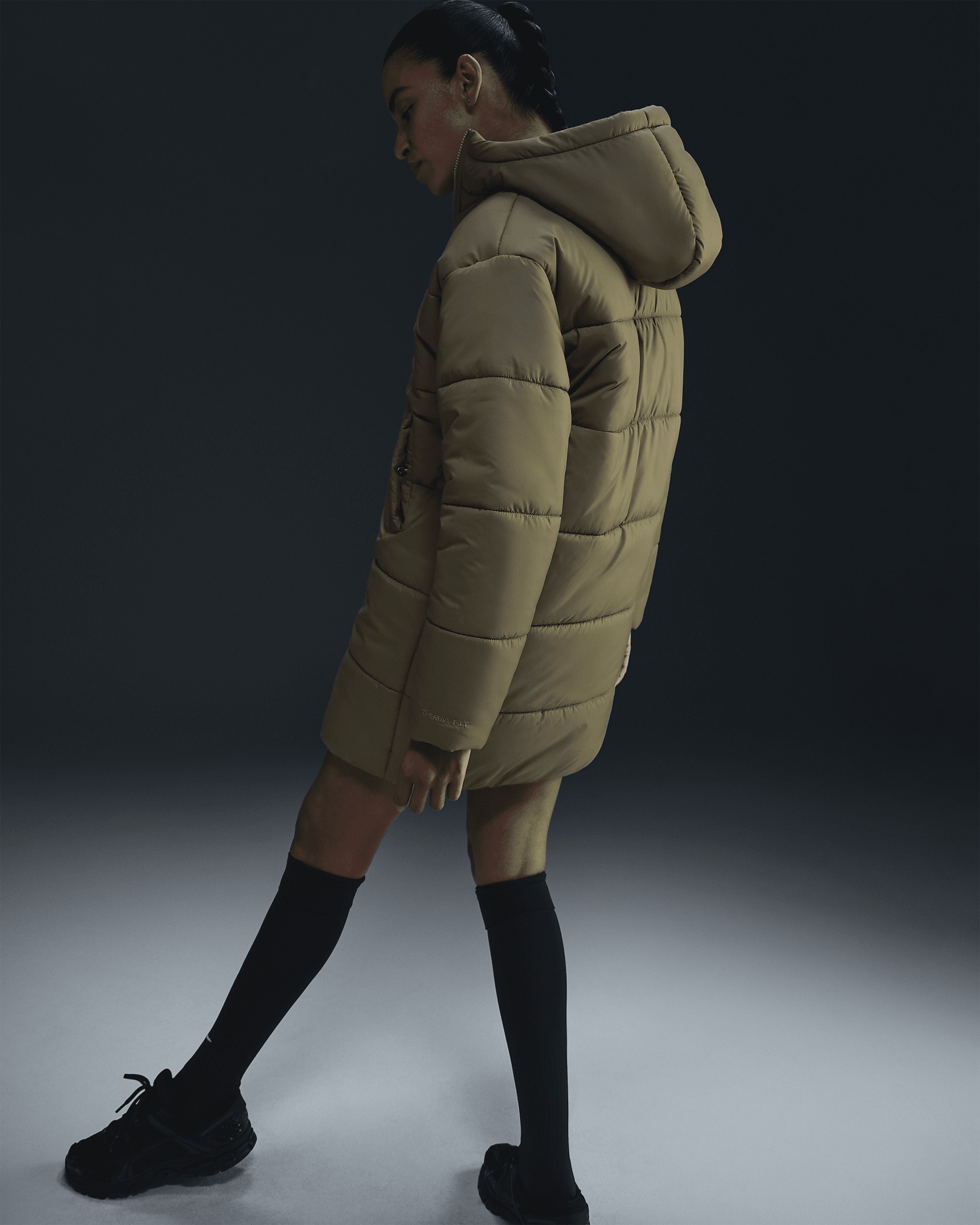 Nike Sportswear Classic Puffer Women's Therma-FIT Loose Parka - 3