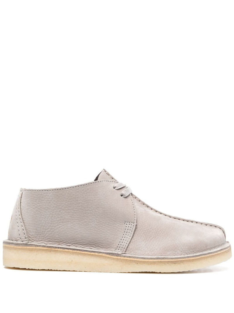 Desert Trek leather shoes 1