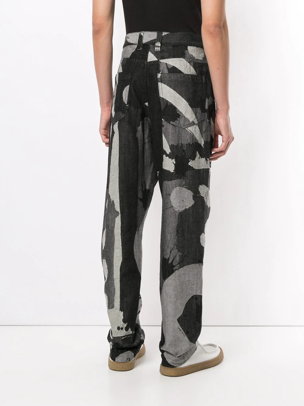 abstract print loose fit jeans - 4