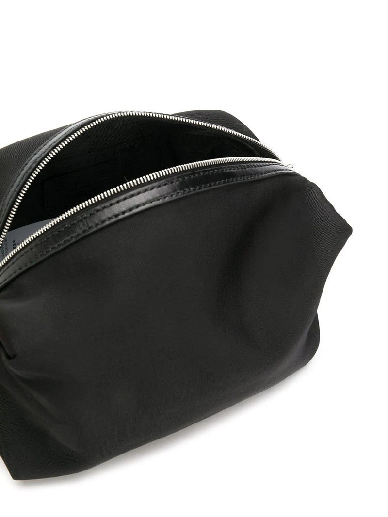 chain strap zipped tote bag 5