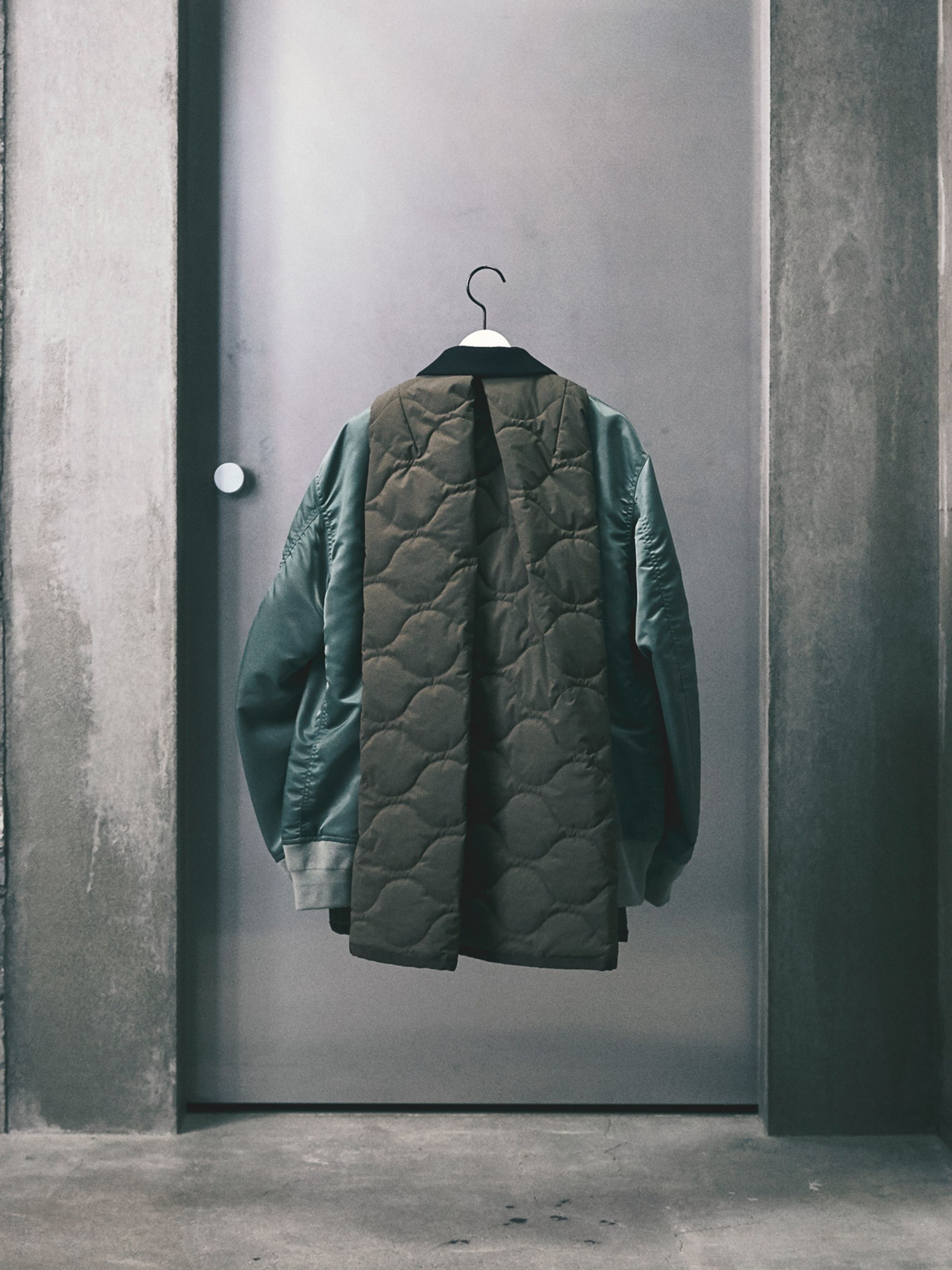 sacai Wool Melton x Nylon Twill Quilted Coat | REVERSIBLE