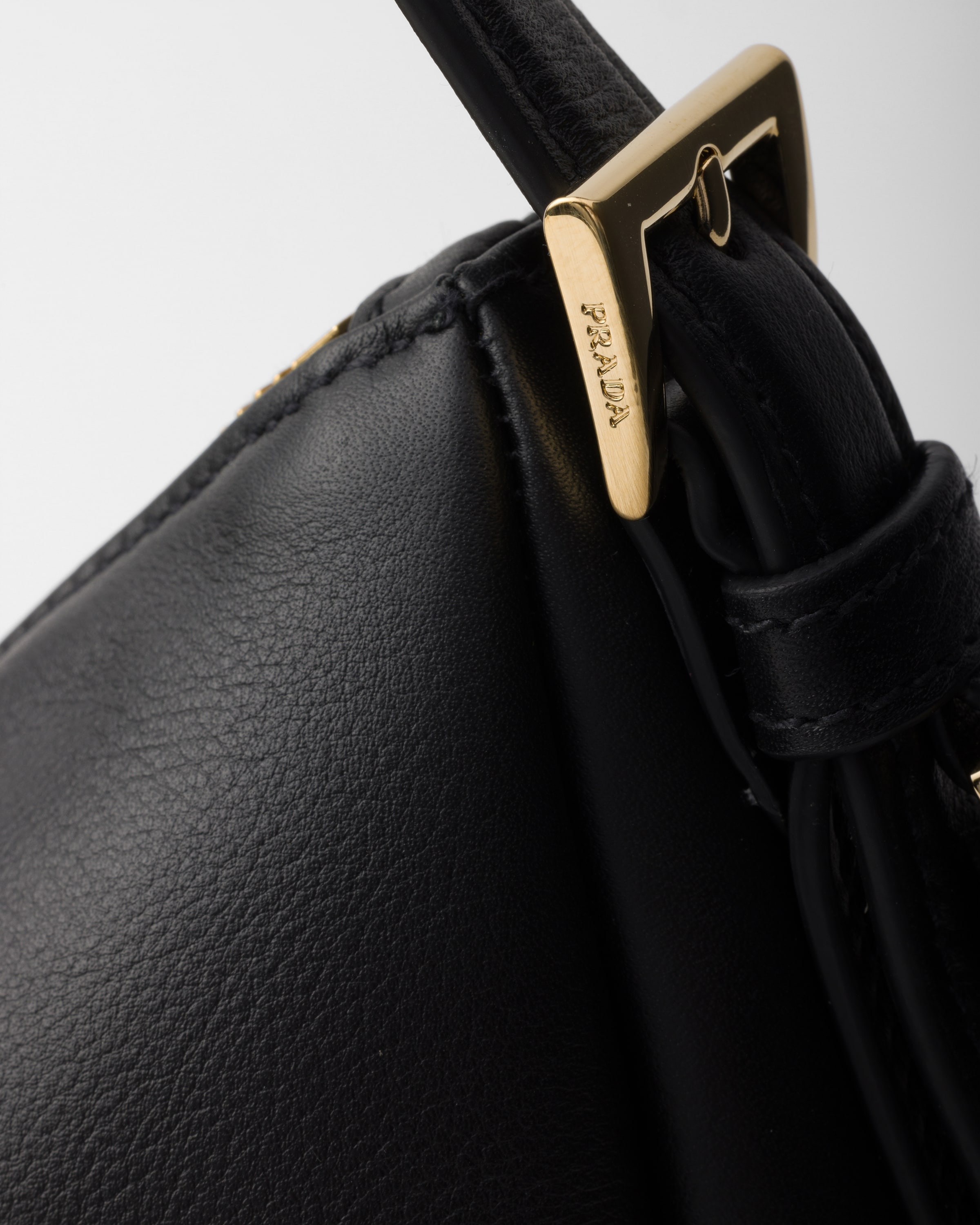 Prada Aimèe large leather shoulder bag - 6