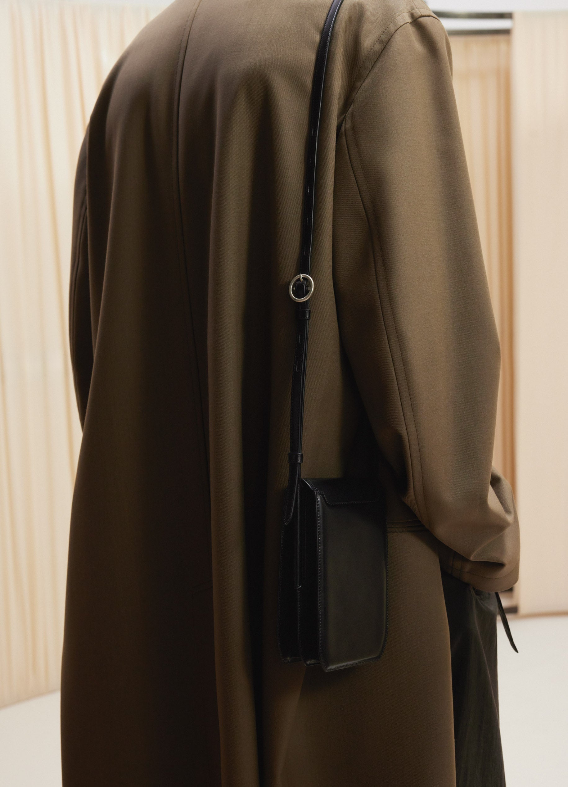 Lemaire｜ (SMALL CALEPIN BAG (BG0097 LL0069 999)) Lemaire Small Calepin Leather Bag | Saks Fifth Avenue