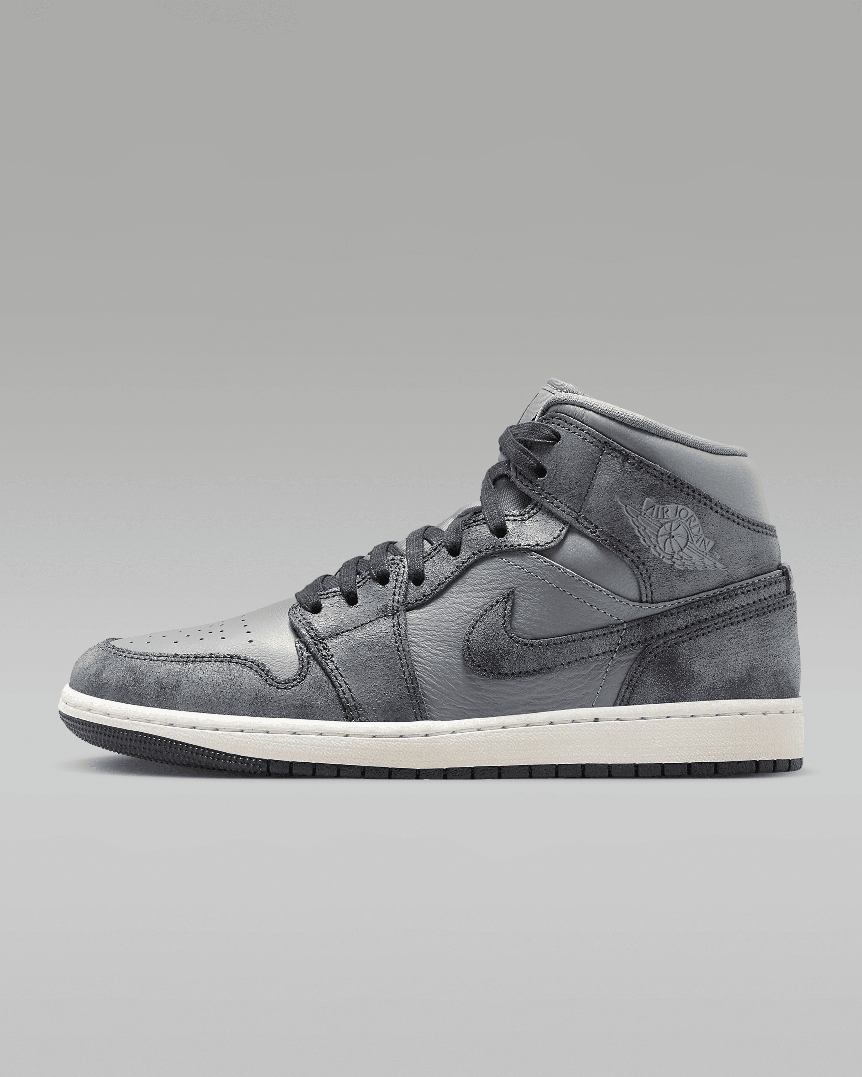 Jordan Air Jordan 1 Mid SE Women s Shoes REVERSIBLE