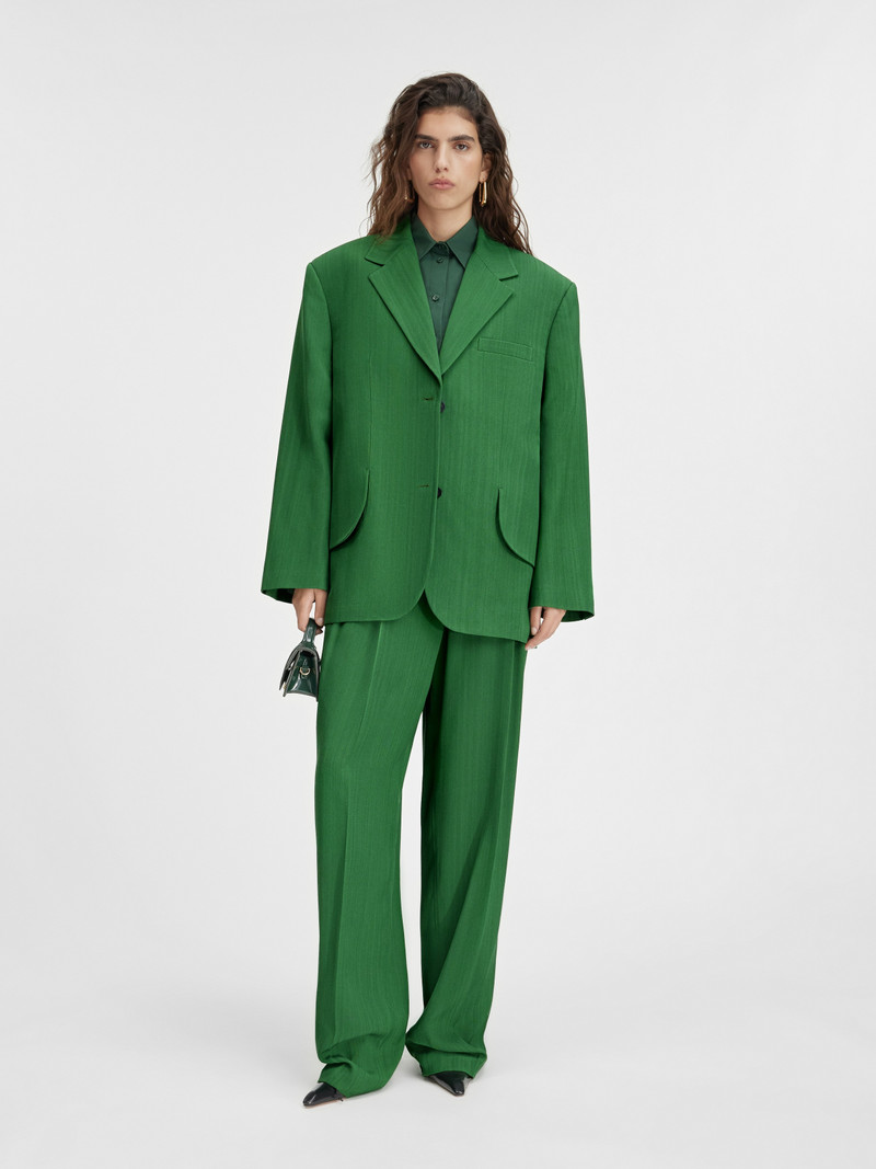 JACQUEMUS La veste Titolo outlook