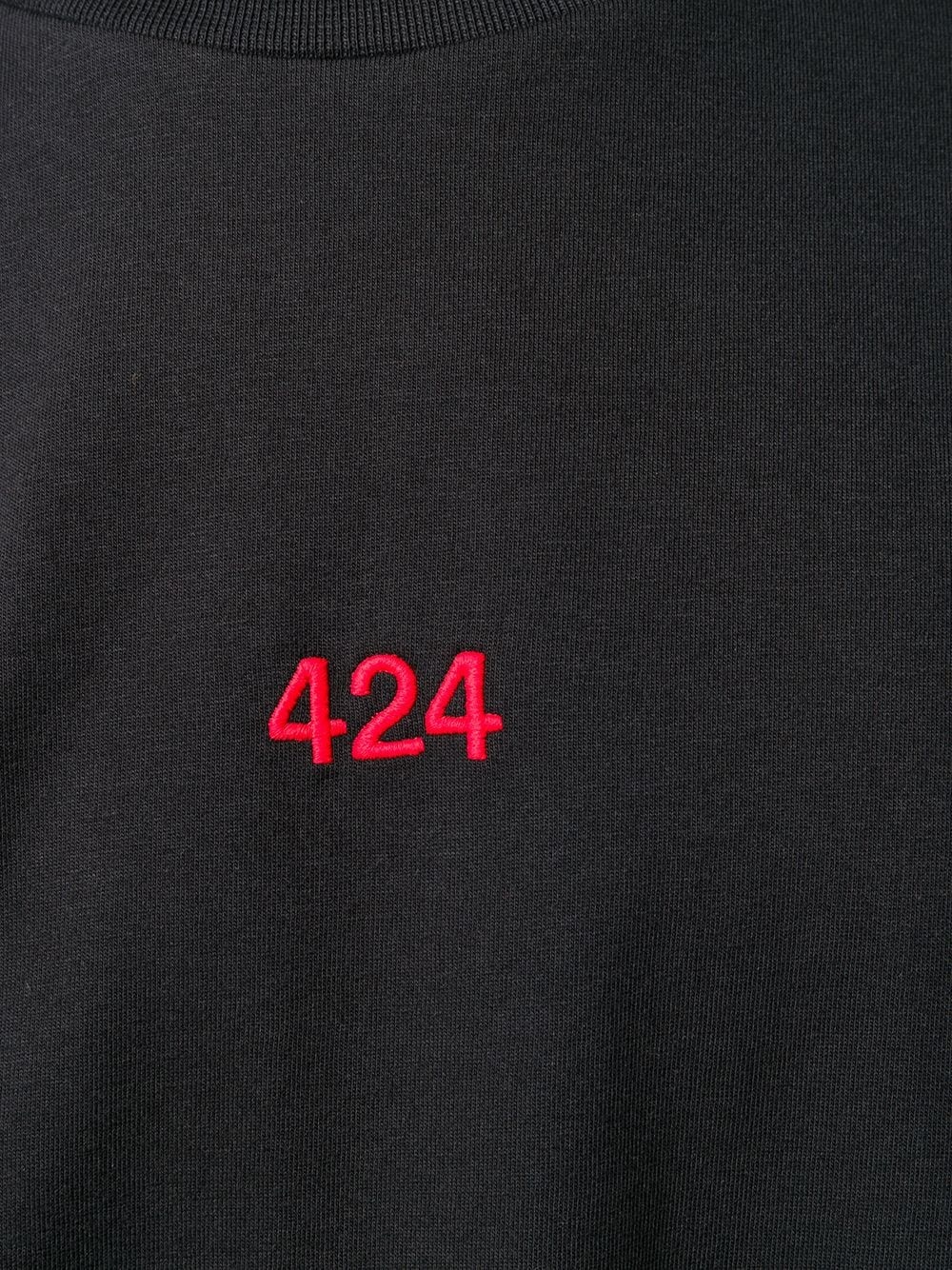 logo-embroidered short-sleeved T-shirt - 5