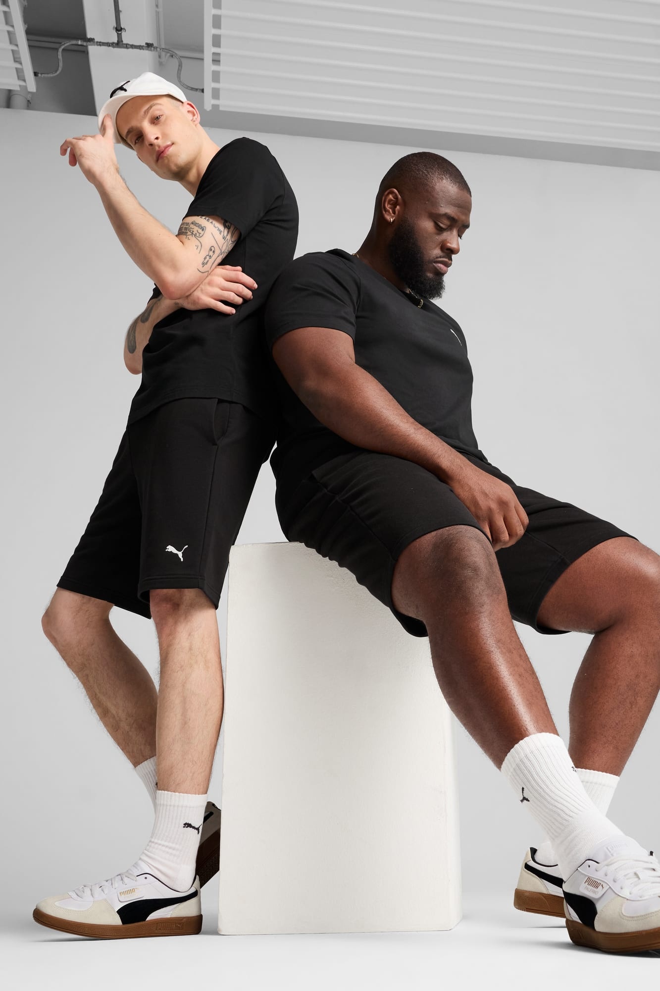 Essentials 10" Shorts Men - 3