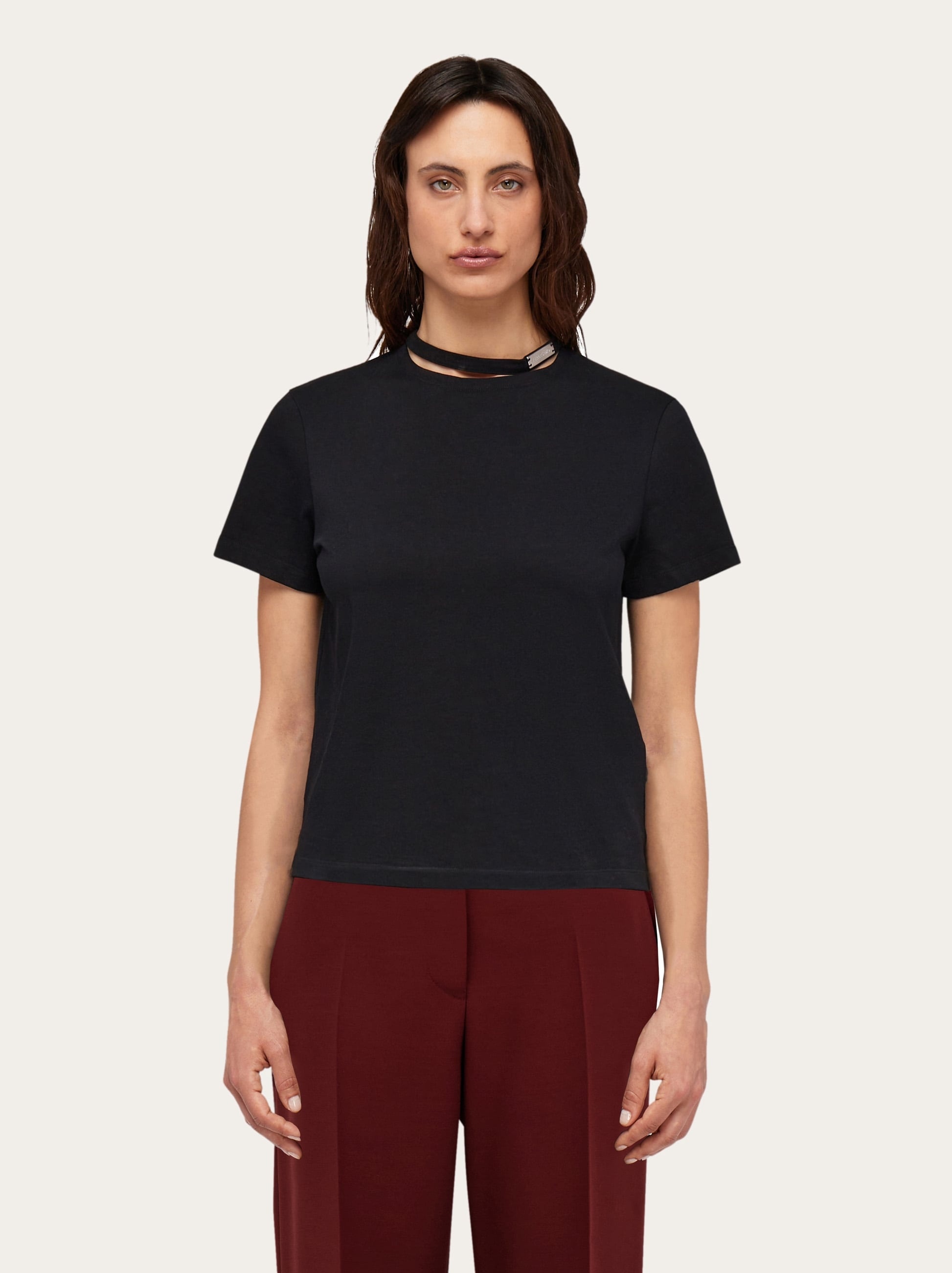 T-shirt with custom tab - 2