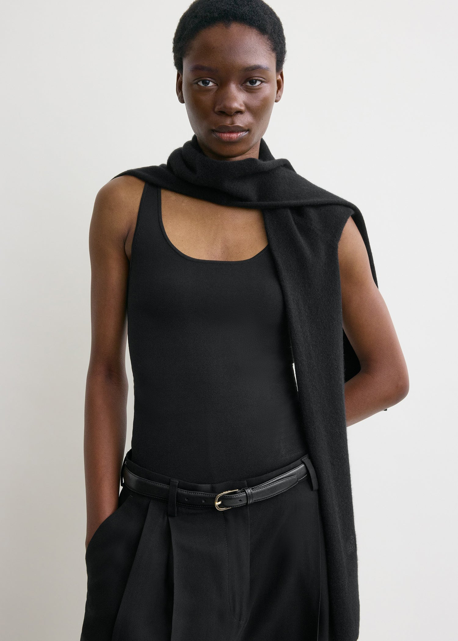 Sleeve scarf black - 4