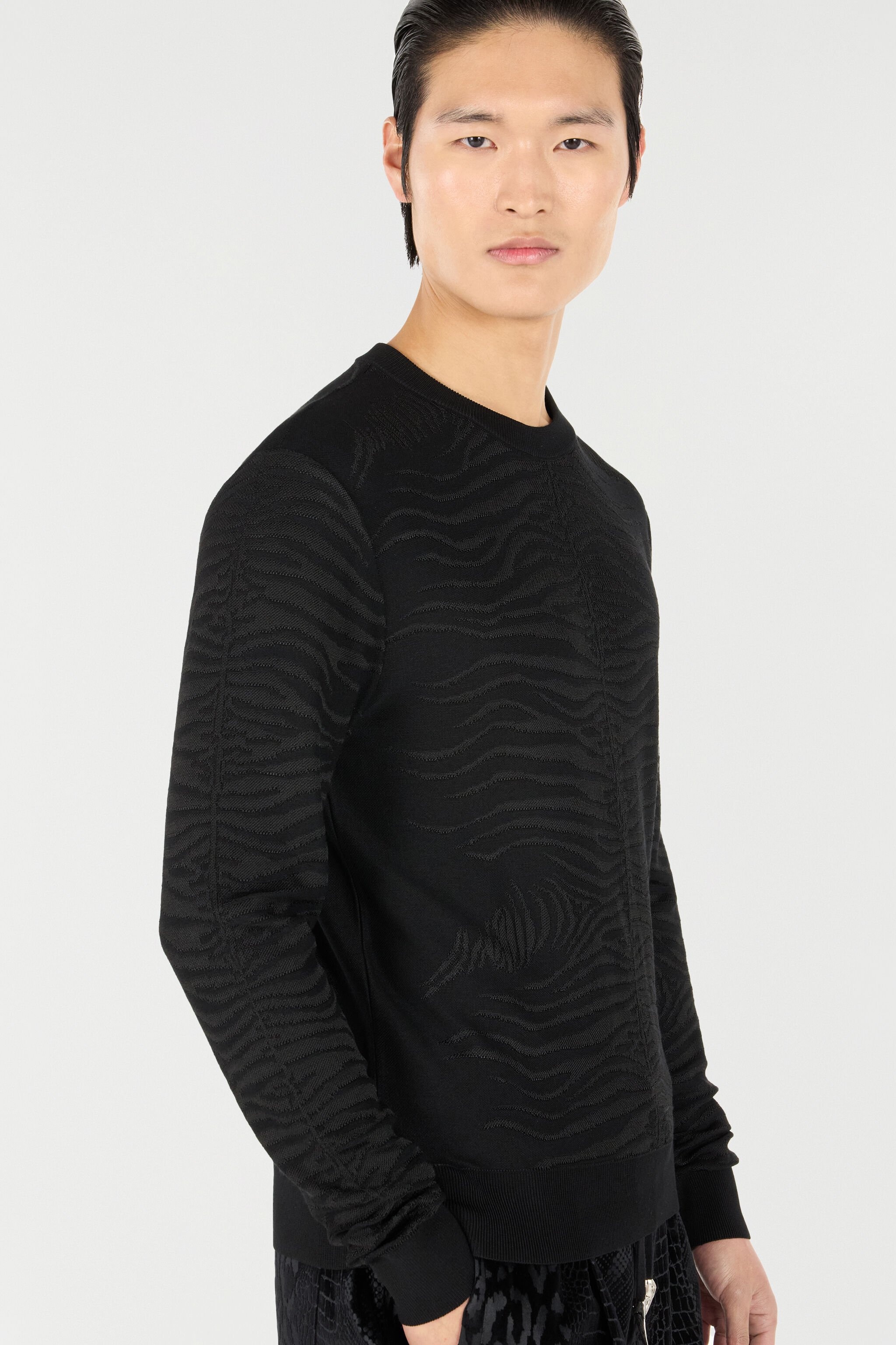 Sweater With Zebra Pattern - 7