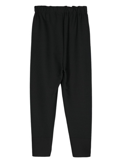 ISSEY MIYAKE plissÃ© cropped trousers outlook